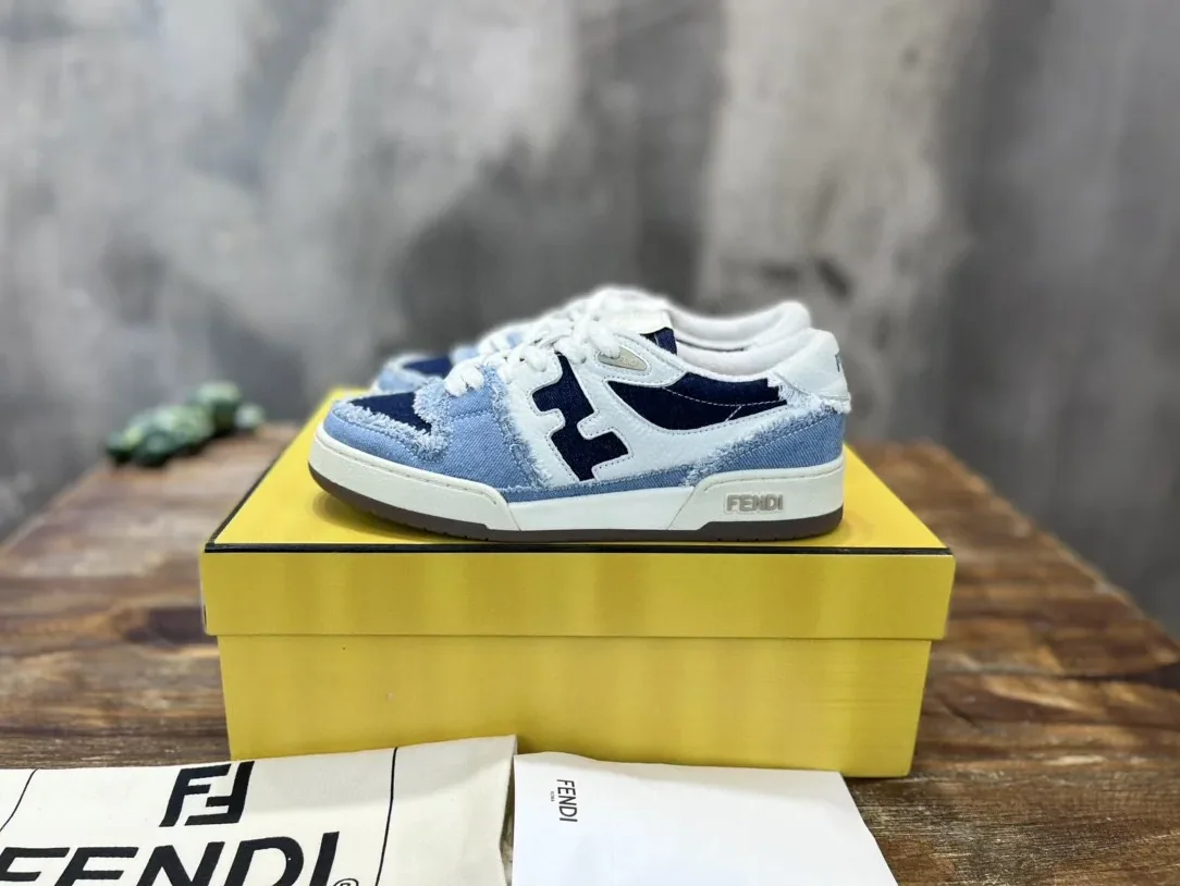 Fendi FD Fendi Match Low Tops Sneakers Blue