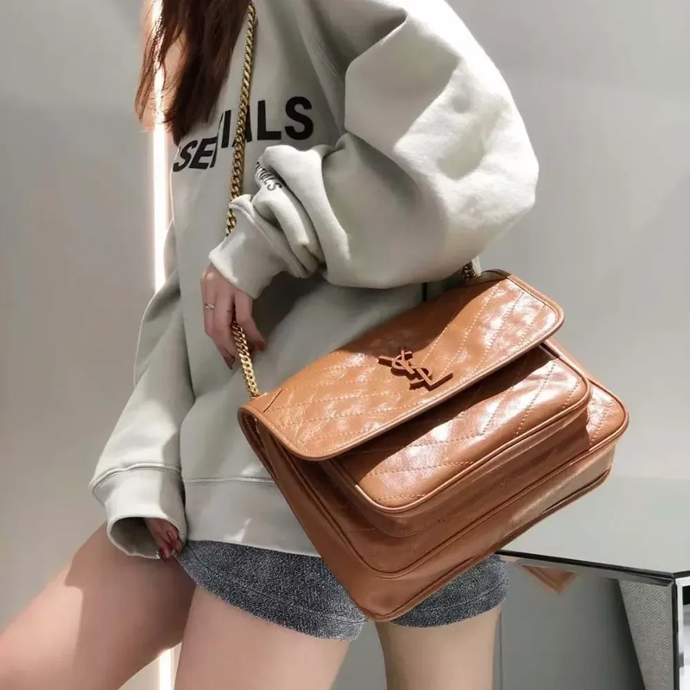 Saint Laurent YSL Niki Medium in Vintage Leather for Women Saint Laurent YSL Niki Medium in Vintage Leather for Women
