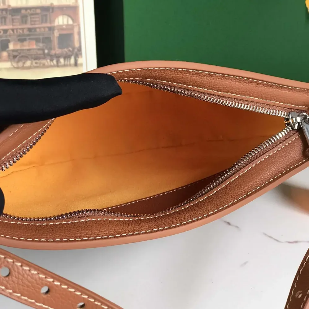 Goyard Hirondelle Bag for Unisex in Tan Goyard Hirondelle Bag for Unisex in Tan