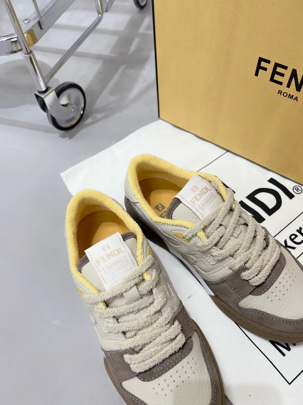 Fendi FD Fendi Match Low Tops Sneakers Brown 7E1493AHH2F1FHU