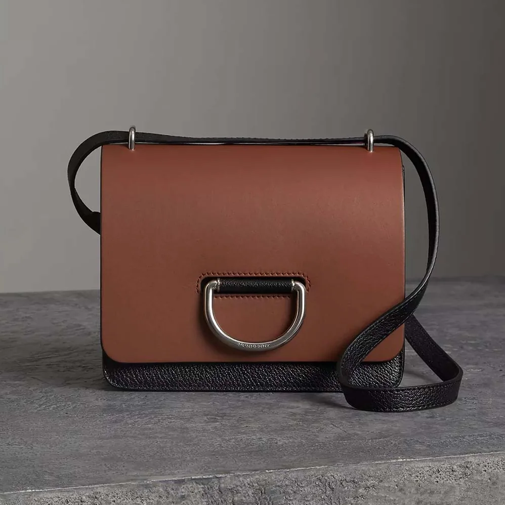 Burberry The Small Leather D-Ring Bag for Women in Brown Burberry The Small Leather D-Ring Bag for Women in Brown