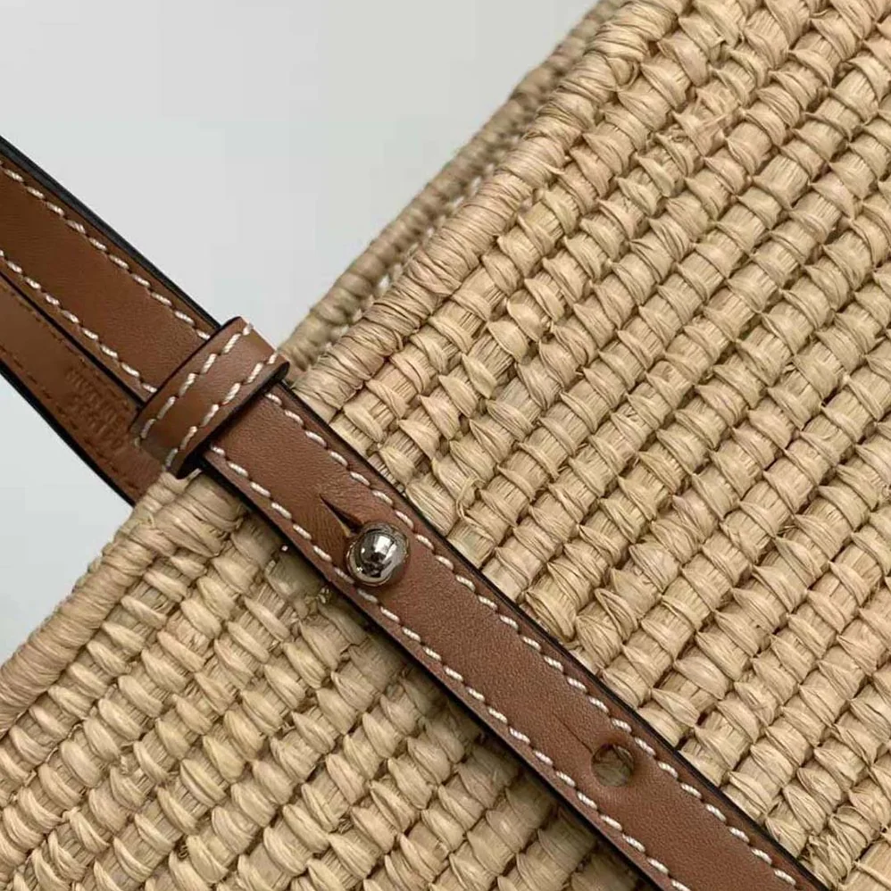 Loewe Small Square Basket Bag in Raffia and Calfskin for Women in Brown Loewe Small Square Basket Bag in Raffia and Calfskin for Women in Brown