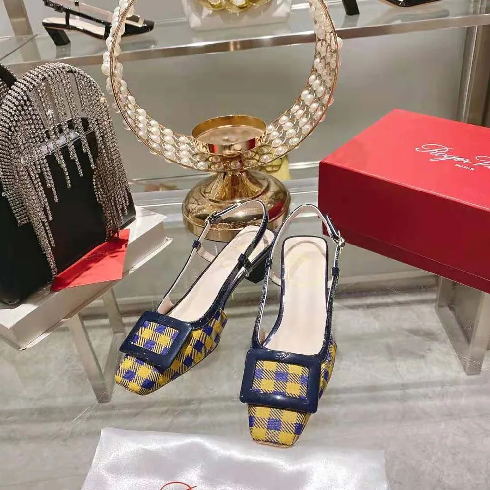 Roger Vivier Belle Vivier Lacquered Buckle Slingback Pumps in Fabric for Women in Yellow