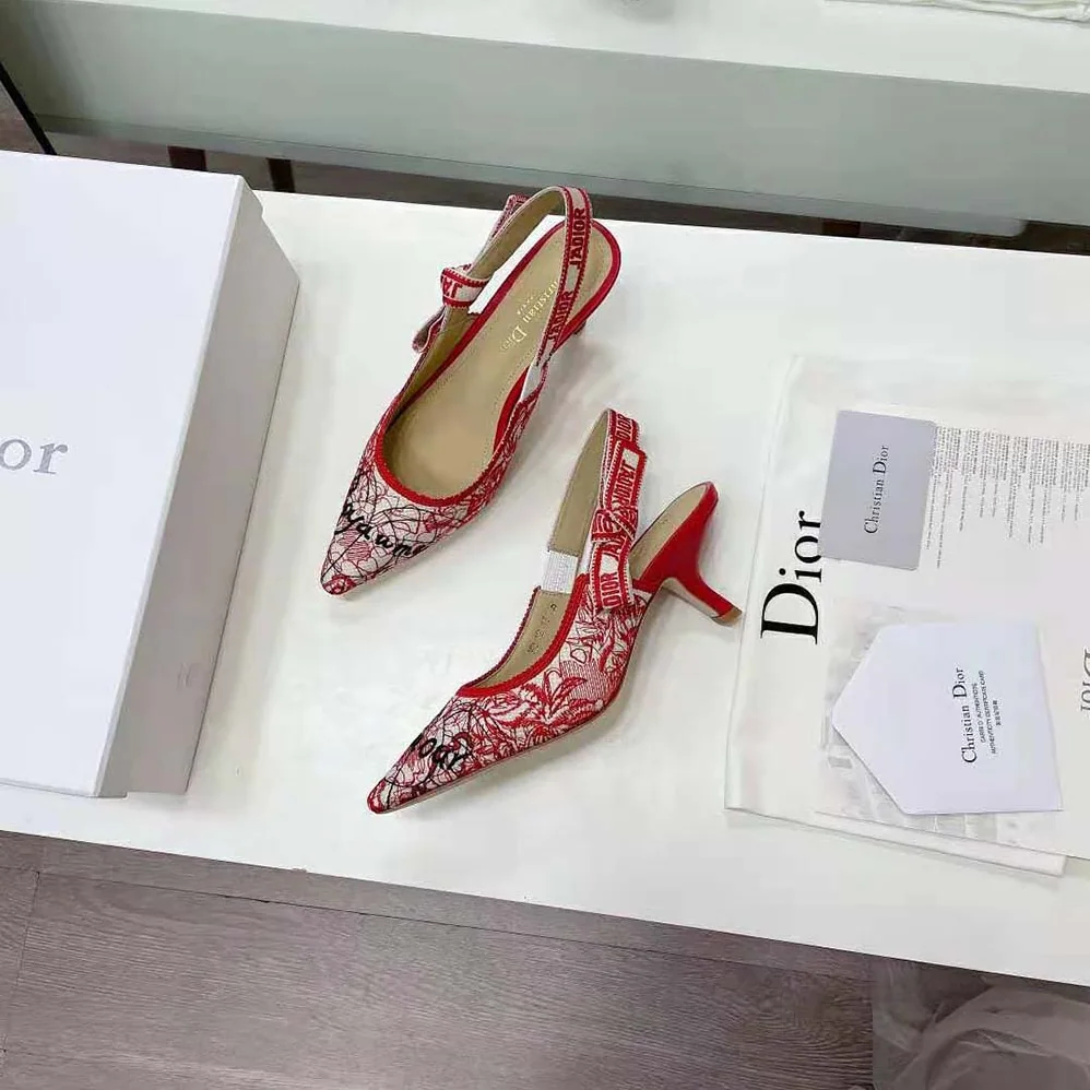 Dior J Adior Dioramour Slingback Pump D-Royaume D Amour Embroidered Cotton for Women Dior J Adior Dioramour Slingback Pump D-Royaume D Amour Embroidered Cotton for Women