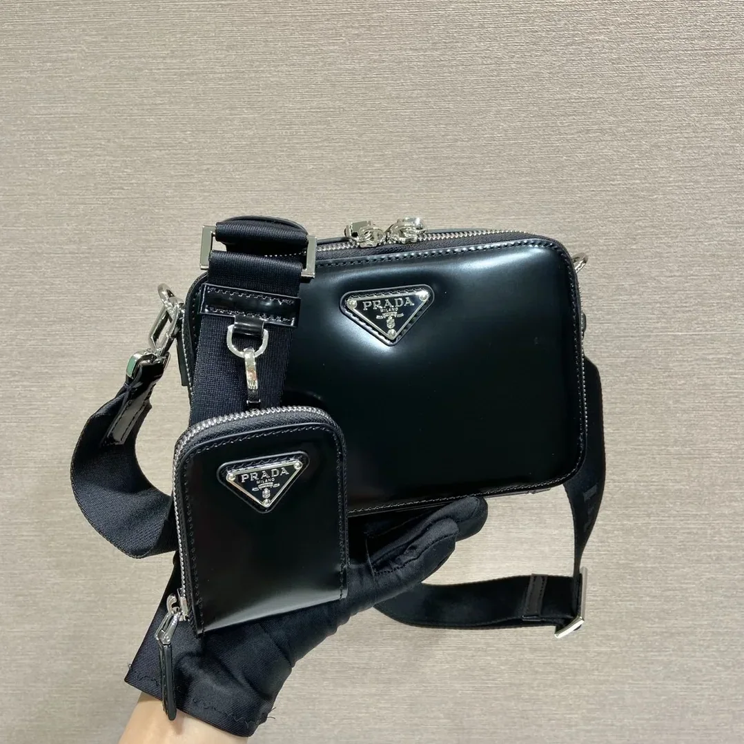 Prada Small Prada Brique Bag Black / 2VH070_ZO6_F0002_V_ZMI