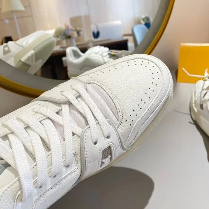 Louis Vuitton Trainer Sneaker Rubber Grain White Virgil Abloh LV 1A8WAX Louis Vuitton Trainer Sneaker Rubber Grain White Virgil Abloh LV 1A8WAX