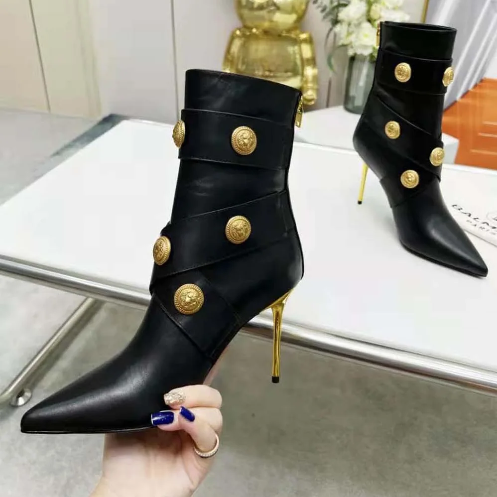 Balmain Alma Leather Ankle Boots for Women in Black Balmain Alma Leather Ankle Boots for Women in Black