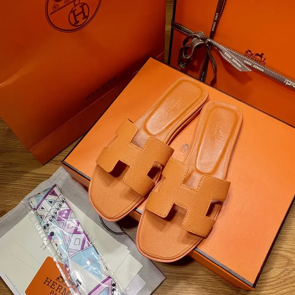 Hermes Oran Sandal-Orange H202272Z for Women Hermes Oran Sandal-Orange H202272Z for Women