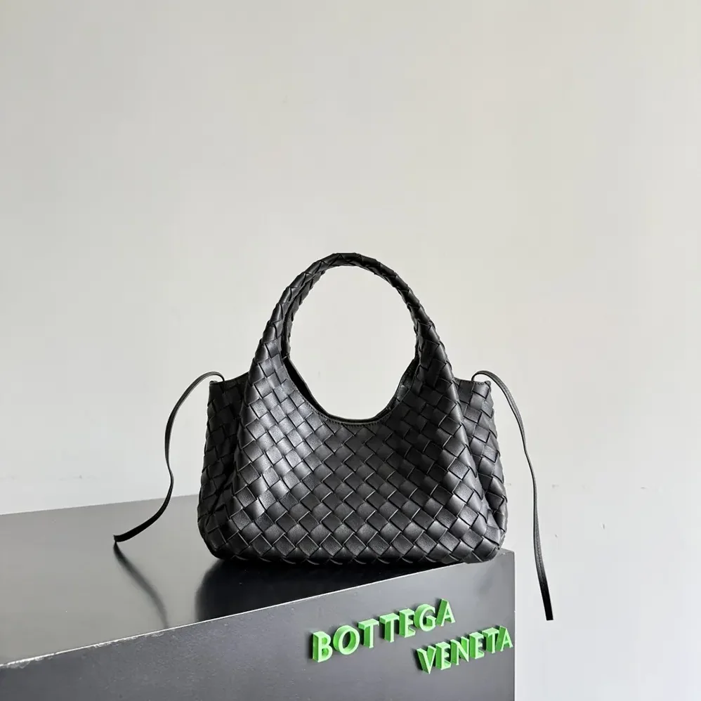 Bottega Veneta Small Campana for Women in Black