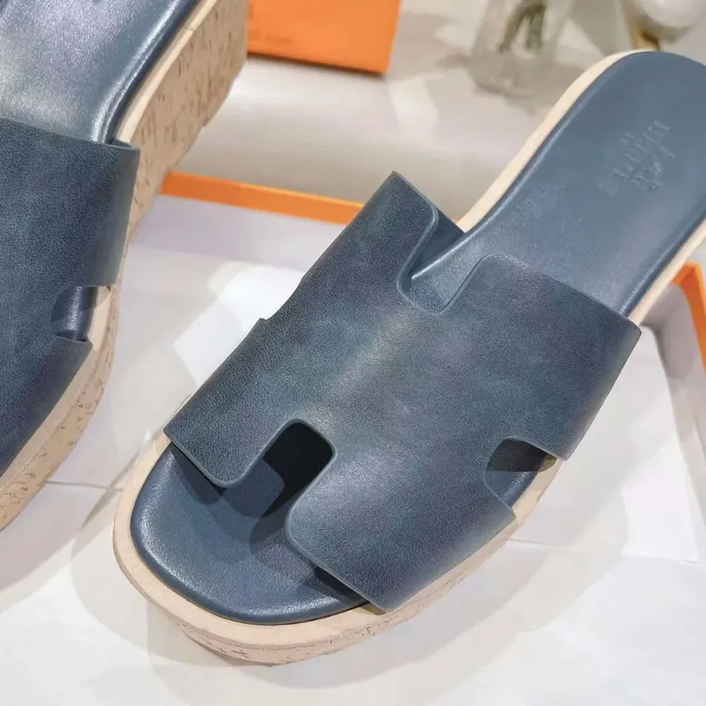 Hermes Eze 30 Sandal for Women in Navy