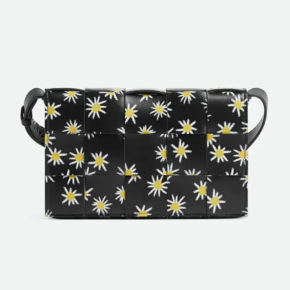 Bottega Veneta Cassette Intreccio Leather Cross for Women in body Bag Embellished Bottega Veneta Cassette Intreccio Leather Cross for Women in body Bag Embellished