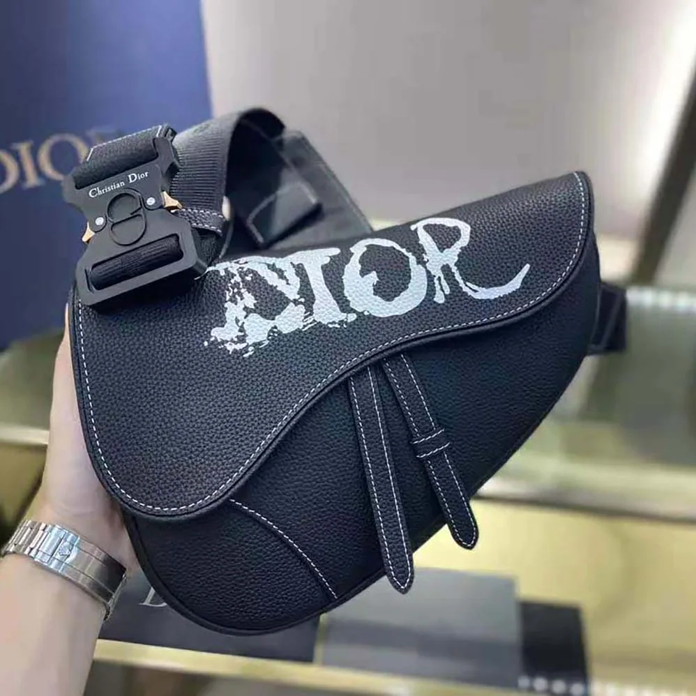 Dior Peter Doig Saddle Bag Black Grained Calfskin for Men Dior Peter Doig Saddle Bag Black Grained Calfskin for Men
