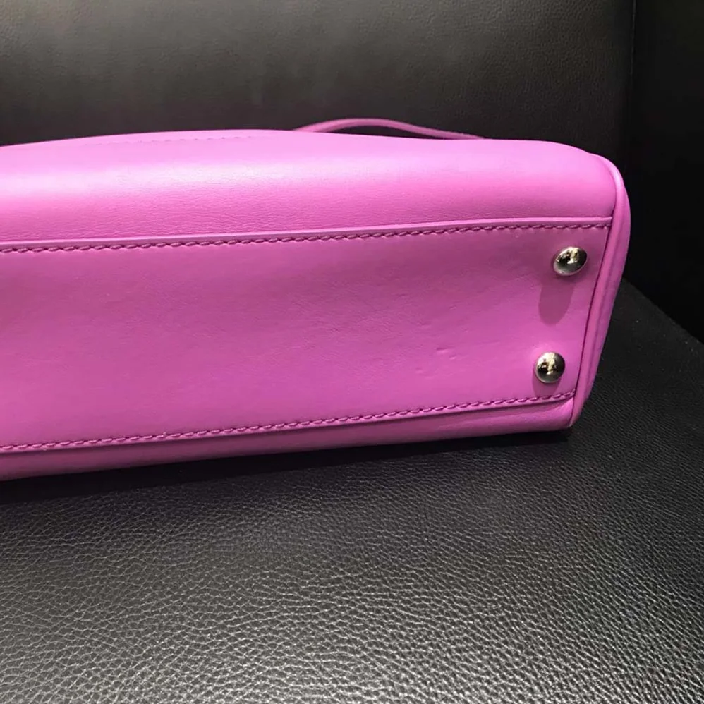 Versace Palazzo Empire Medium Bag in Calf Leather in Pink Versace Palazzo Empire Medium Bag in Calf Leather in Pink
