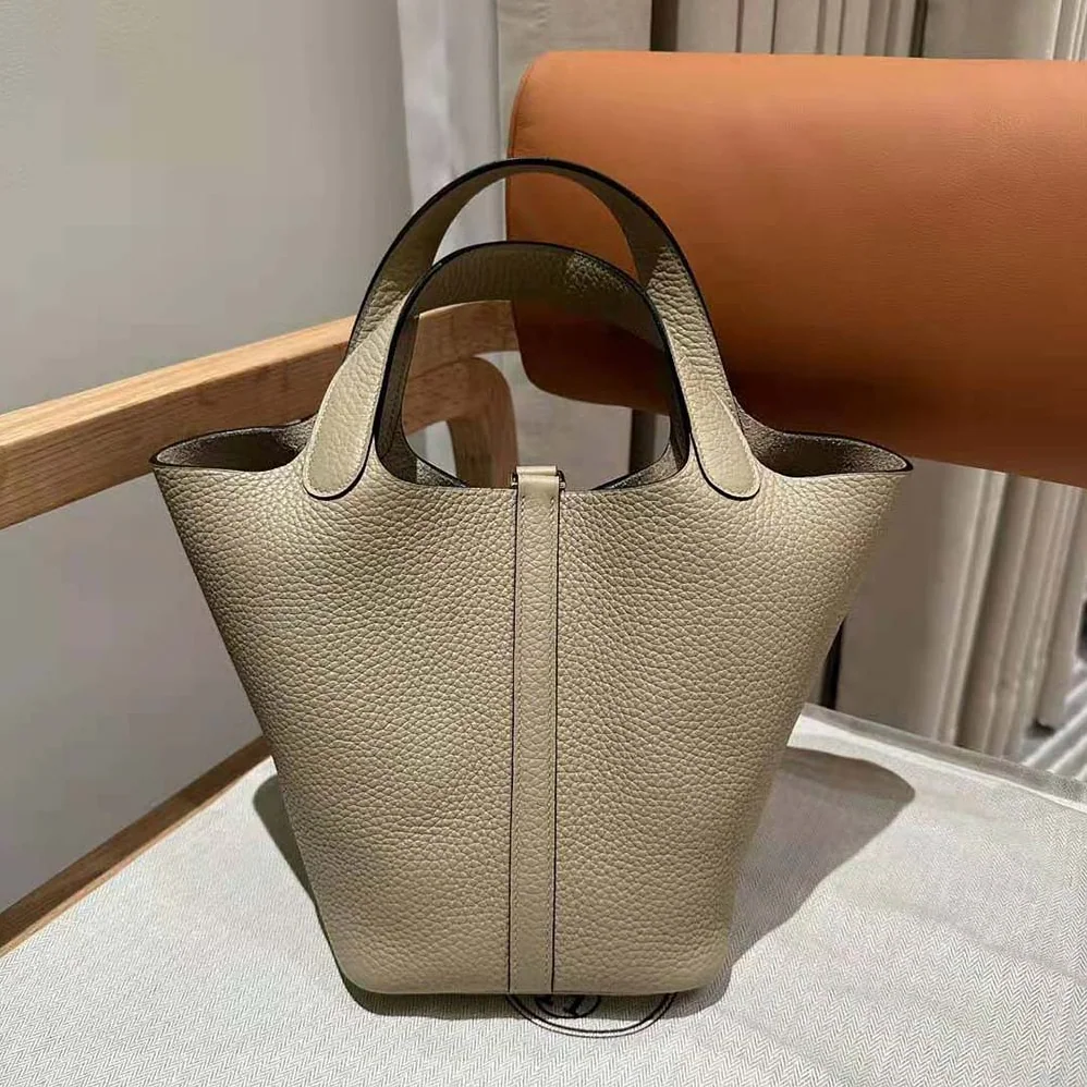 Hermes Picotin Lock 18cm in Clémence leather for Women in Gray