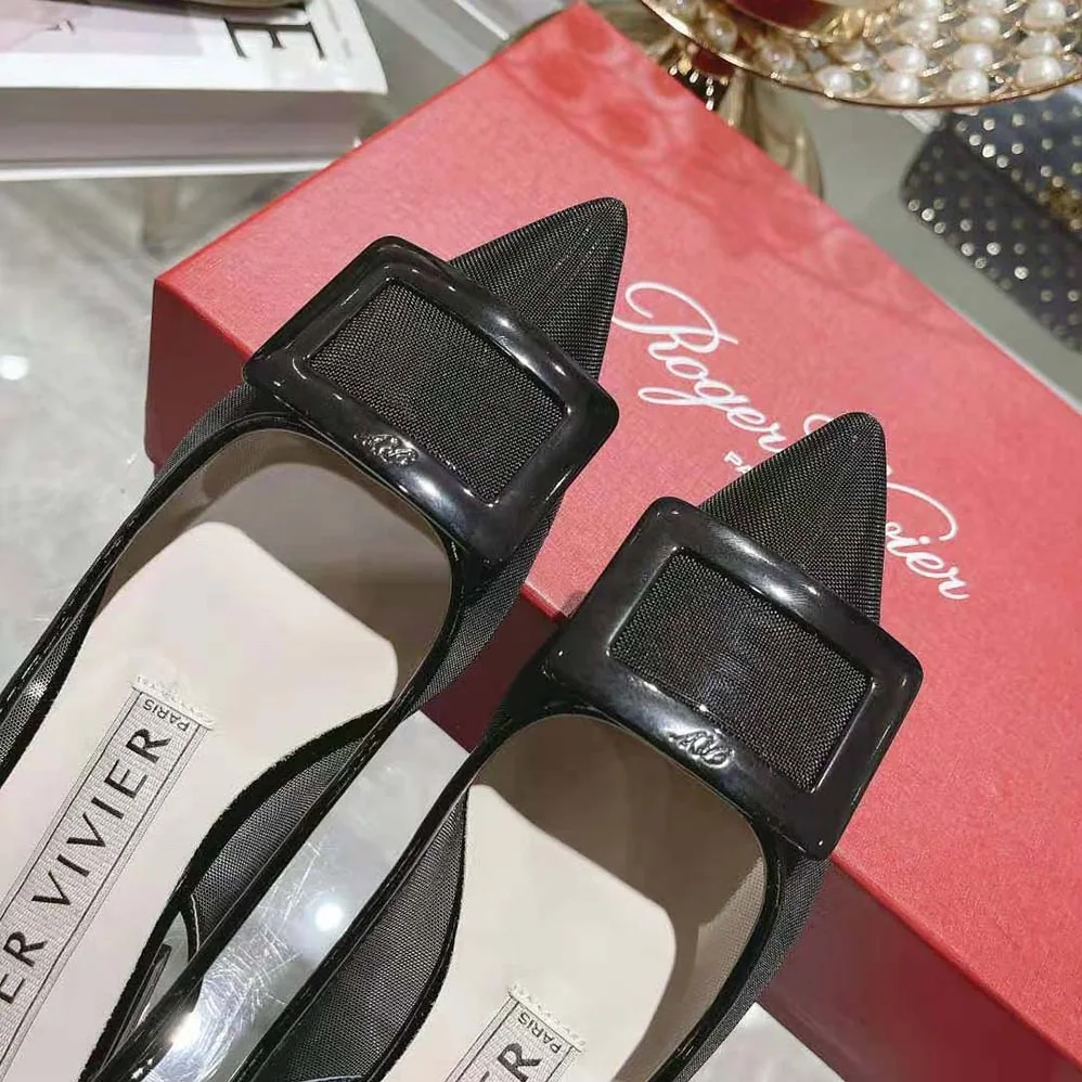 Roger Vivier Gommettine Net Lacquered Buckle Slingback Ballerinas in Fabric for Women in Black