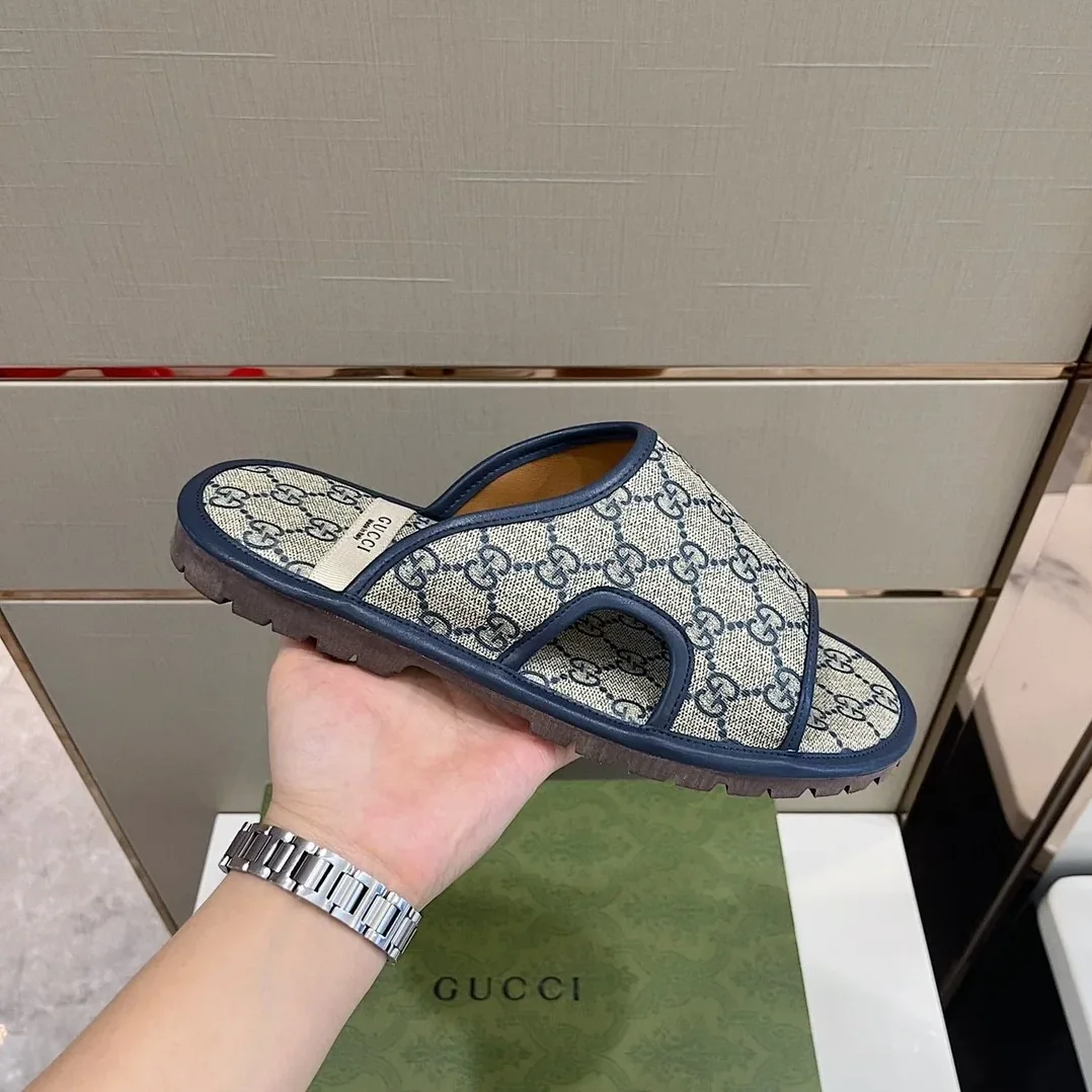 Gucci GG Supreme Slide Sandal Blue And Beige for Men Gucci GG Supreme Slide Sandal Blue And Beige for Men
