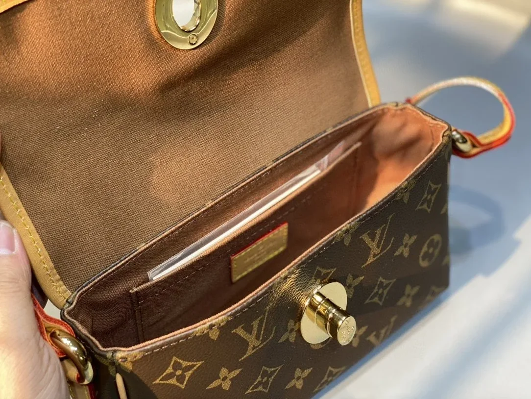 Louis Vuitton Tikal PM Monogram Canvas Louis Vuitton Tikal PM Monogram Canvas
