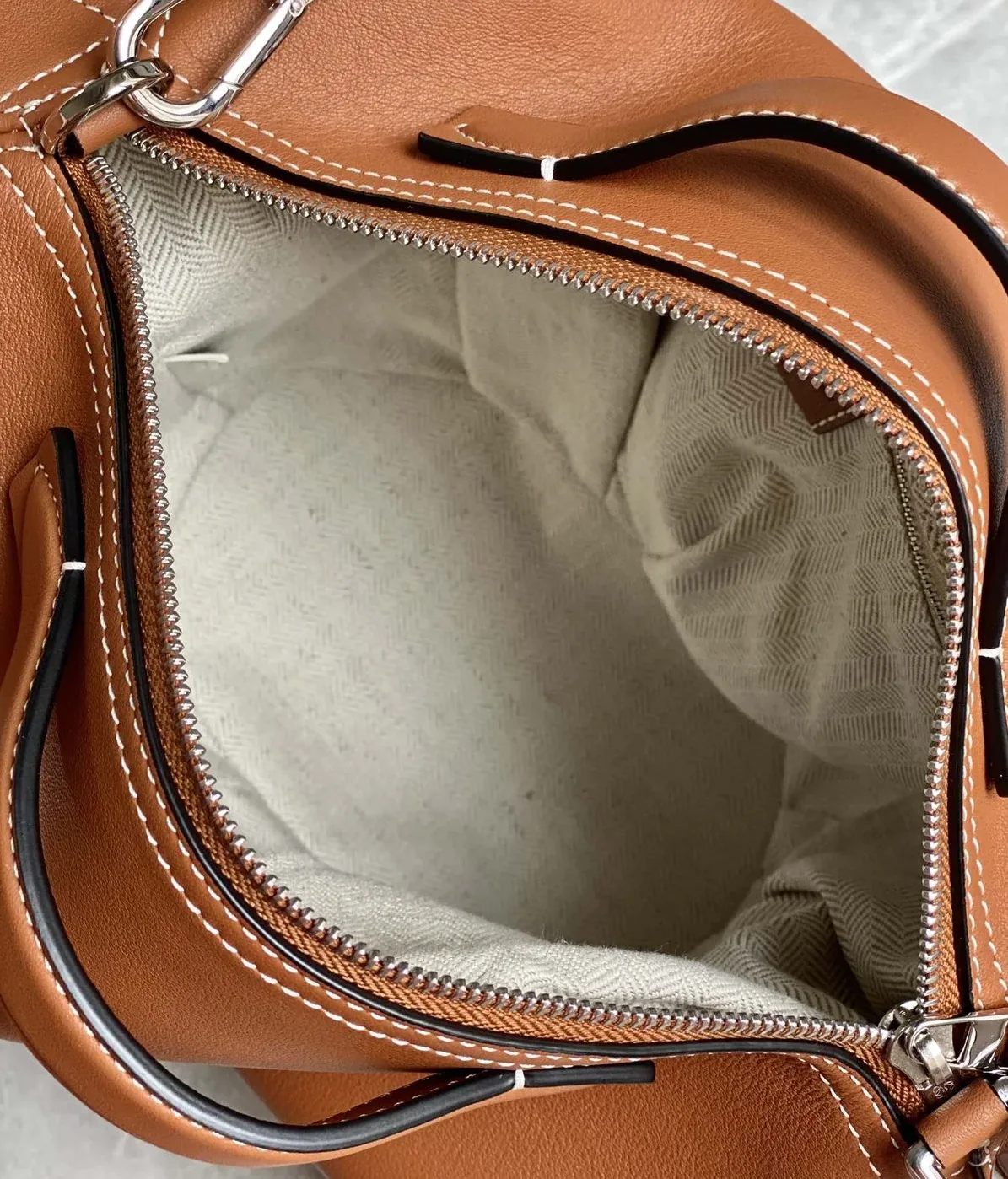 Loewe Large Elephant Bag Brown / B623A18X01