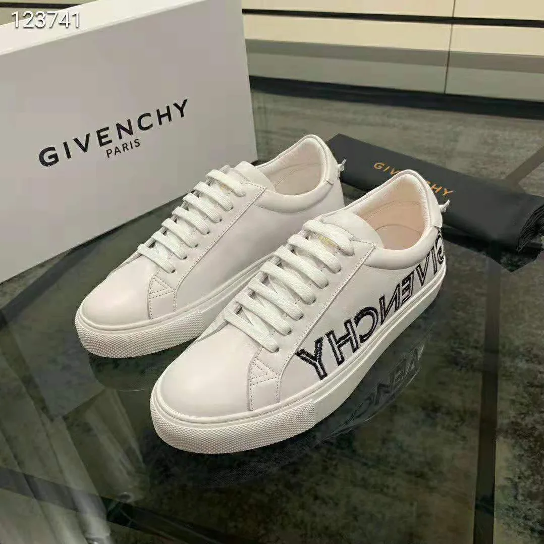 Givenchy Givenchy Reverse Sneakers in Leather for Men in White Givenchy Givenchy Reverse Sneakers in Leather for Men in White