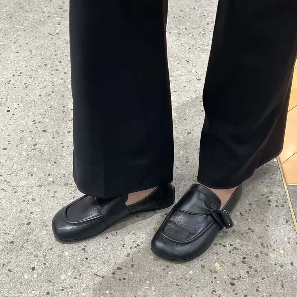 Loewe Toggle Loafer in Shiny Smooth Calfskin for Women in Black