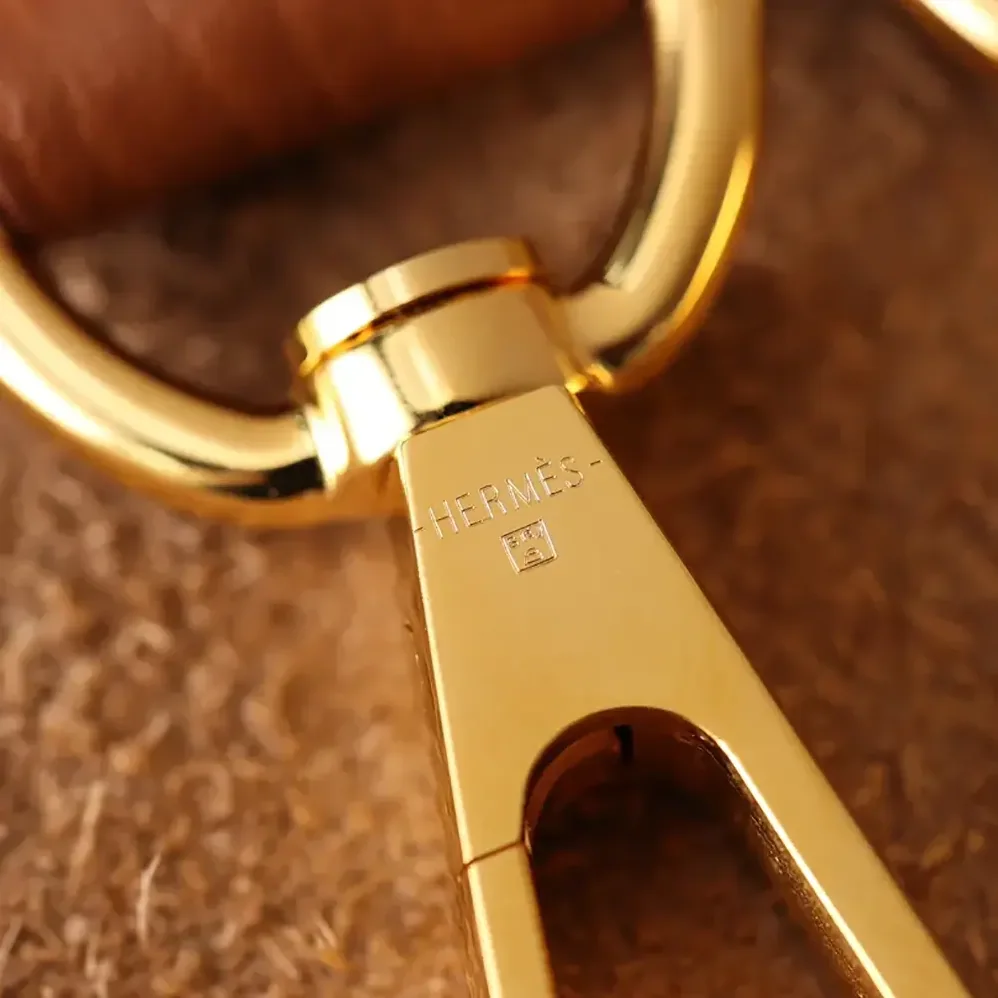 Hermes Evelyne 16 Amazone in Clemence Leather for Women in Brown/Gold
