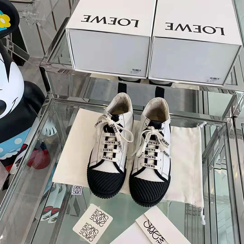 Loewe High Top Sneaker in Canvas for Women in White