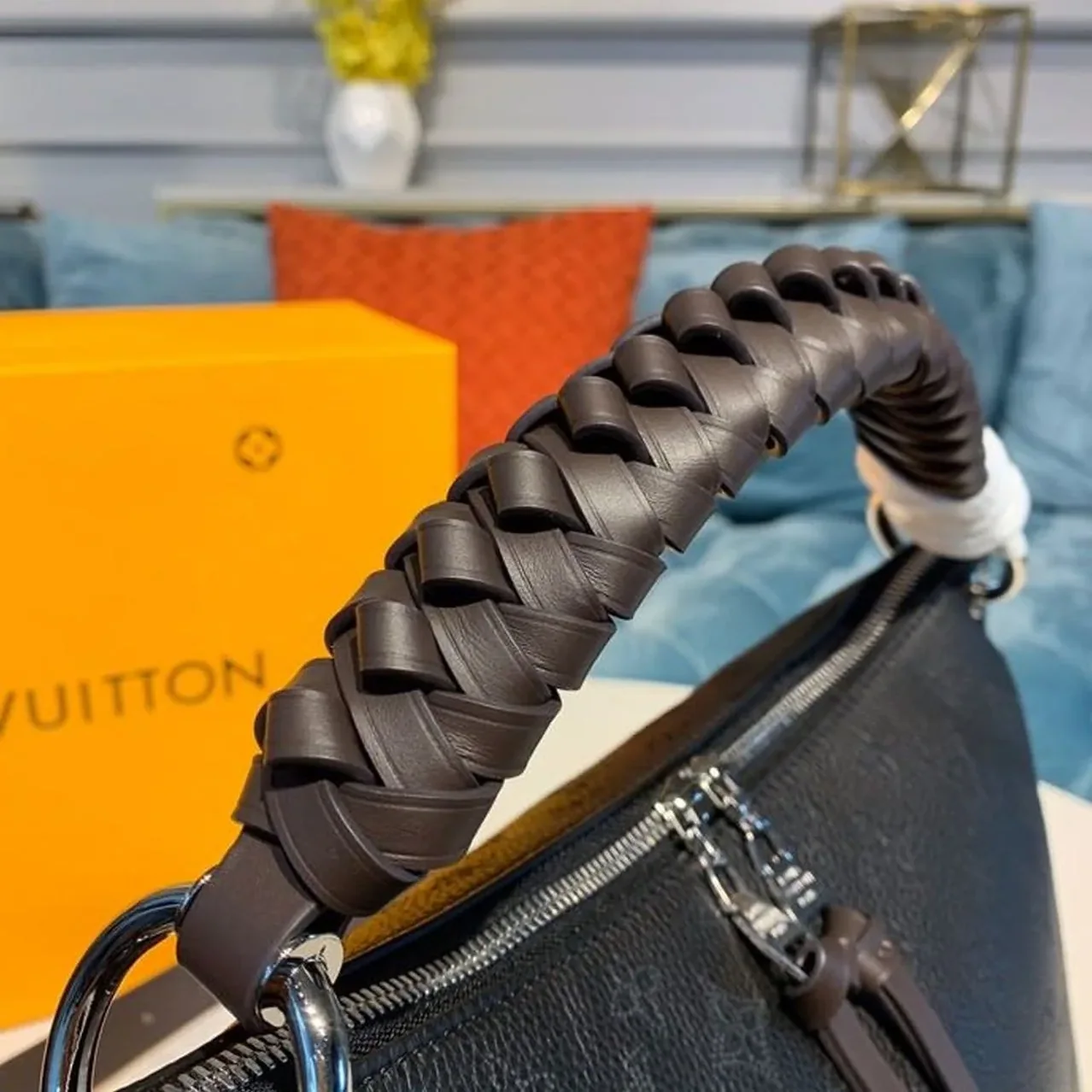 Louis Vuitton Beaubourg Hobo MM Black Louis Vuitton Beaubourg Hobo MM Black