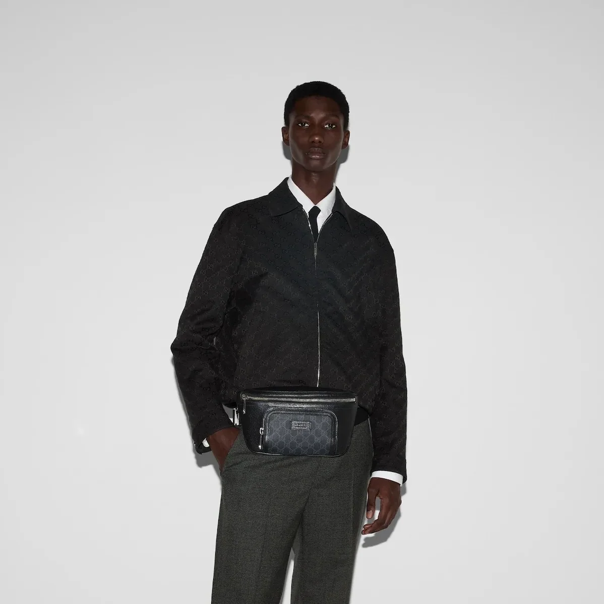 Gucci GG Supreme Medium Belt Bag Black / Gucci GG Supreme Medium Belt Bag Black /