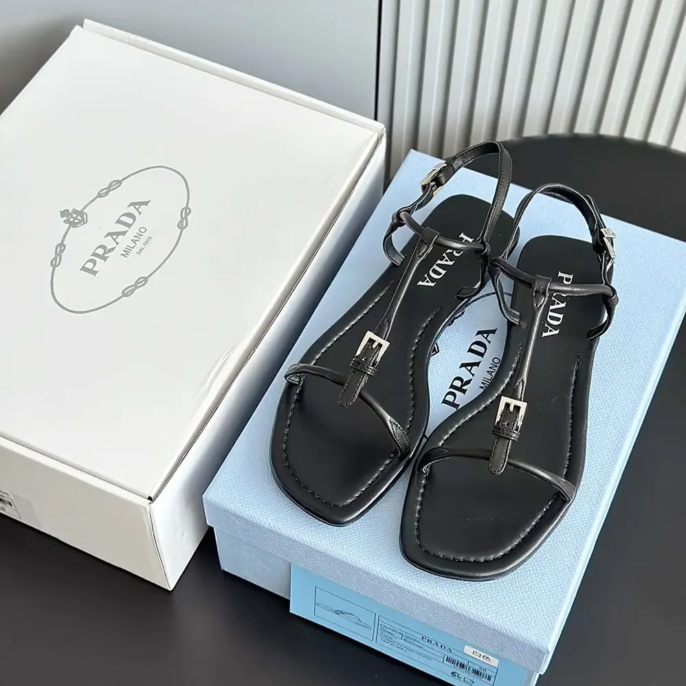 Prada Flat Leather Sandals for Women in Black Prada Flat Leather Sandals for Women in Black