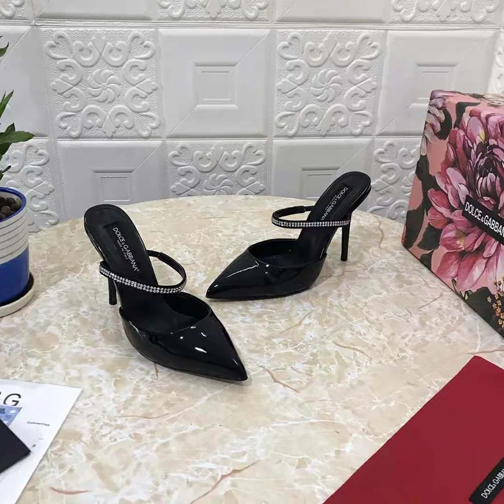 Dolce Gabbana D&G Polished Calfskin Mules with Embroidery for Women in Black Dolce Gabbana D&G Polished Calfskin Mules with Embroidery for Women in Black