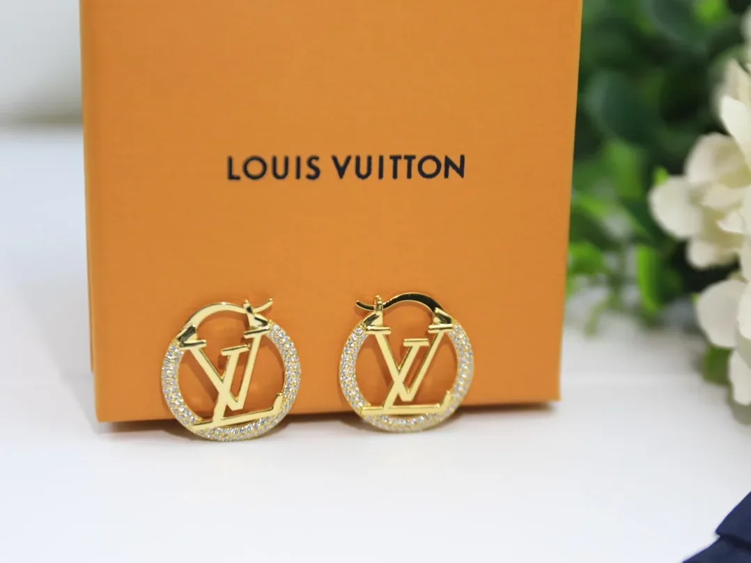 Louis Vuitton Louise By Night Earrings Gold Tone Louis Vuitton Louise By Night Earrings Gold Tone