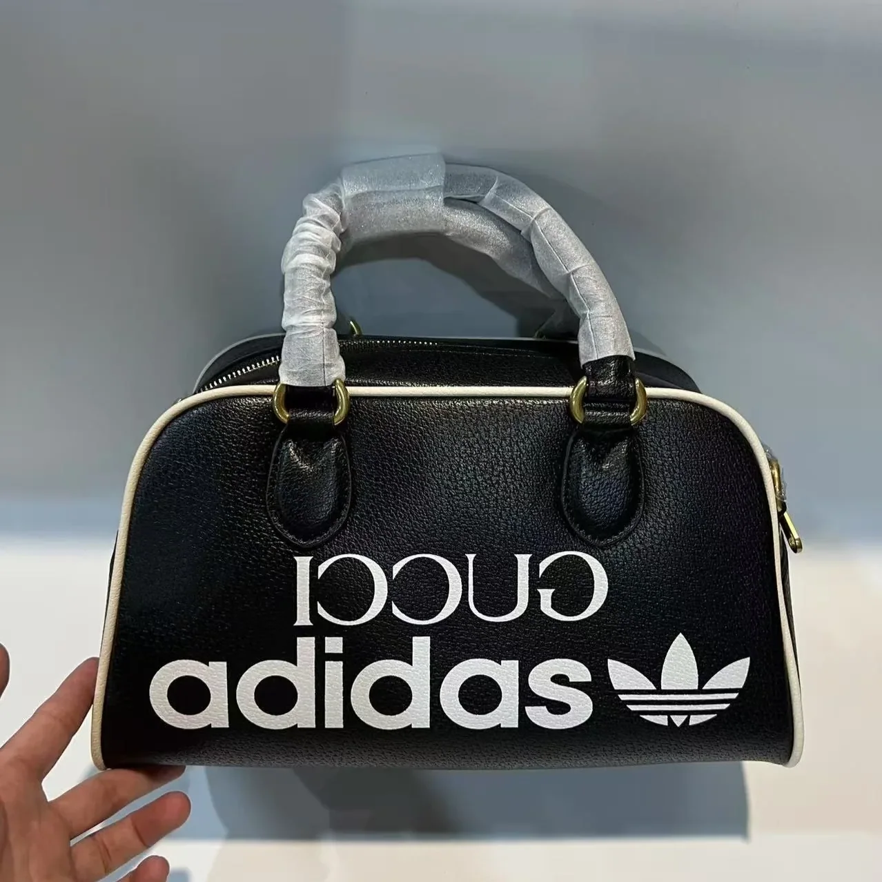 Gucci x Adidas Mini Duffle Bag Black / GG Gucci x Adidas Mini Duffle Bag Black / GG