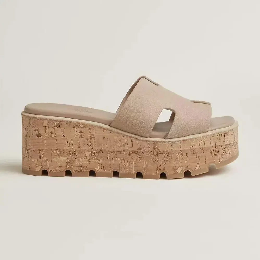 Hermes Eze 30 Sandal for Women in Natural Hermes Eze 30 Sandal for Women in Natural