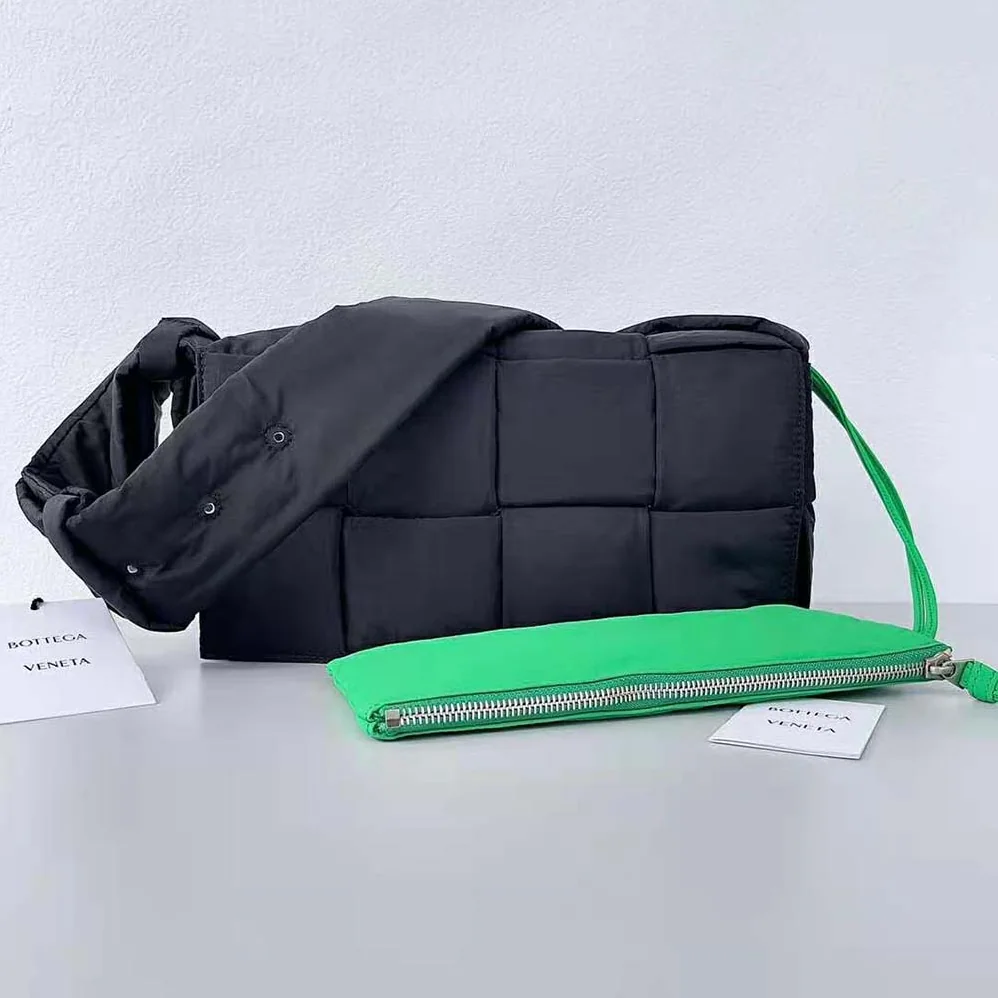 Bottega Veneta Padded Tech Cassette Medium Padded Intreccio Nylon Crossbody Bag for Men in Black Bottega Veneta Padded Tech Cassette Medium Padded Intreccio Nylon Crossbody Bag for Men in Black