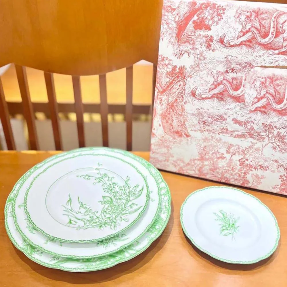 Dior Decorative Plate Green New Lily of the Valley for Unisex Dior Decorative Plate Green New Lily of the Valley for Unisex