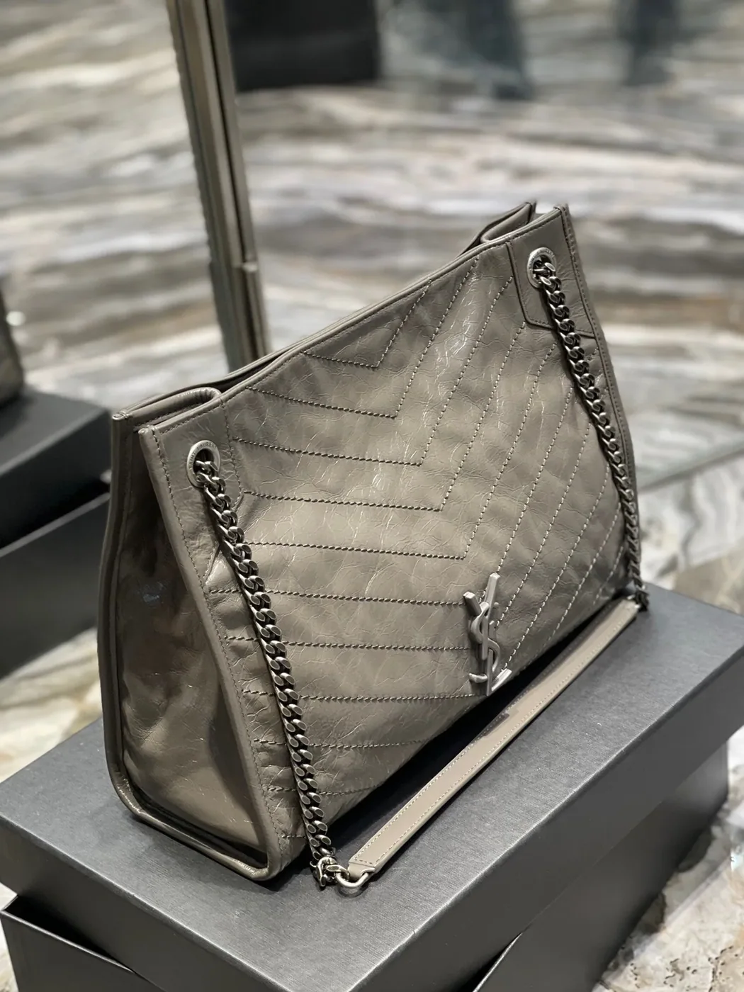 Saint Laurent Niki Shopping Medium Tote Bag in Green Khaki Silver Hardware