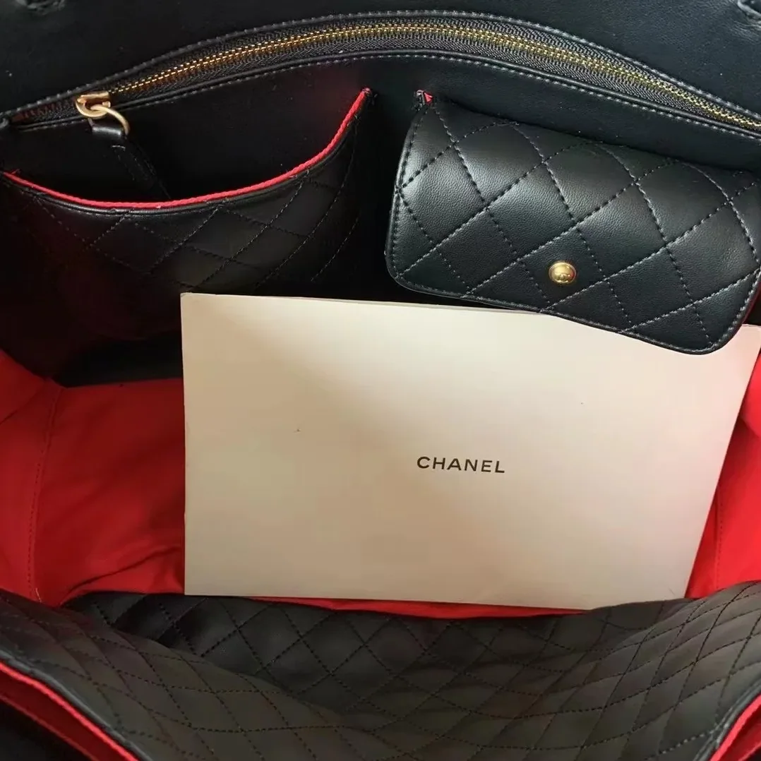 Chanel Shopping Bag Black