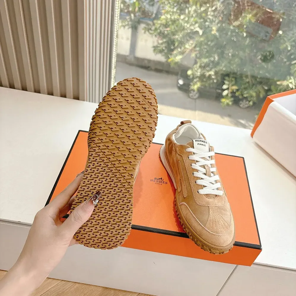 Hermes Jet Sneaker in Technical Canvas and Suede Goatskin for Unisex in Natural