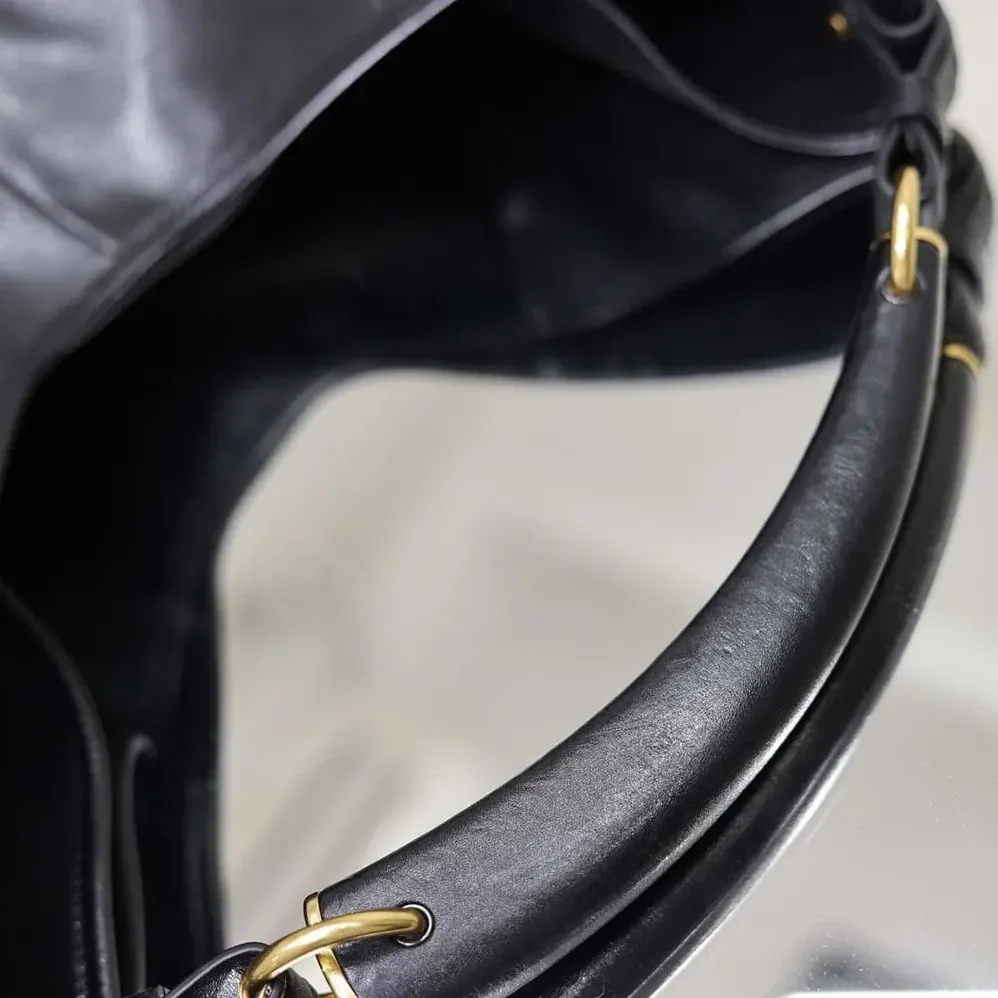 Saint Laurent YSL Mombasa Medium In Leather for Women in Black