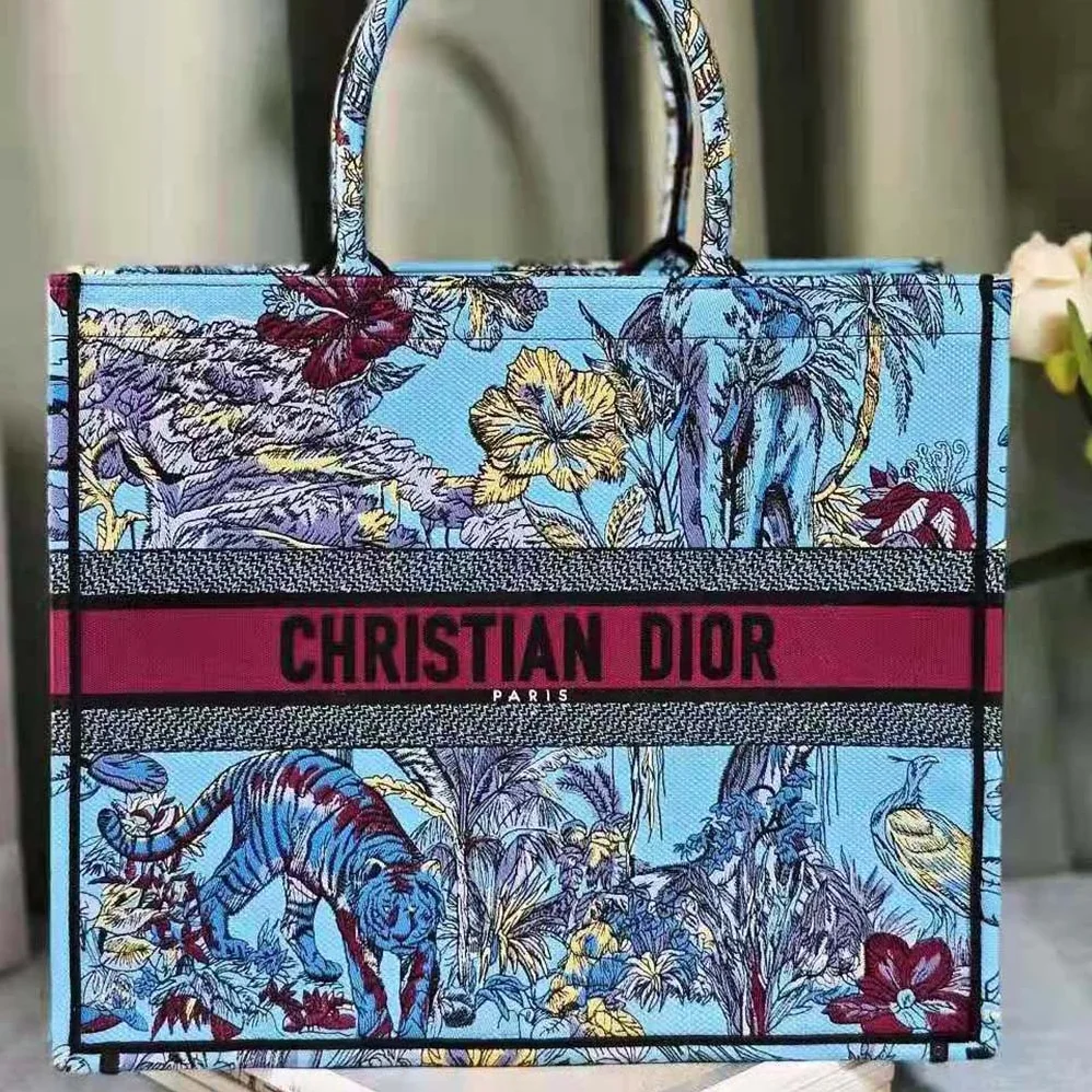 Dior Large Dior Book Tote Celestial Blue Multicolor Toile de Jouy Voyage Embroidery for Women Dior Large Dior Book Tote Celestial Blue Multicolor Toile de Jouy Voyage Embroidery for Women