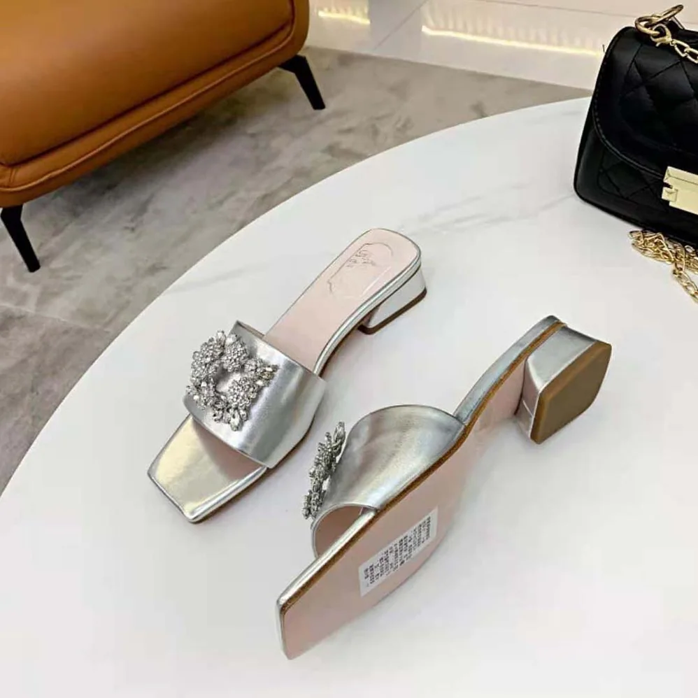 Roger Vivier RV Bouquet Strass Buckle Mules in Soft Leather for Women Roger Vivier RV Bouquet Strass Buckle Mules in Soft Leather for Women