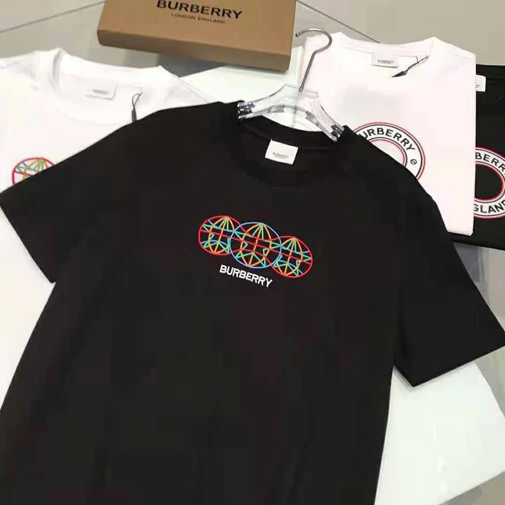 Burberry Embroidered Globe Graphic Cotton Oversized T for Men in shirt