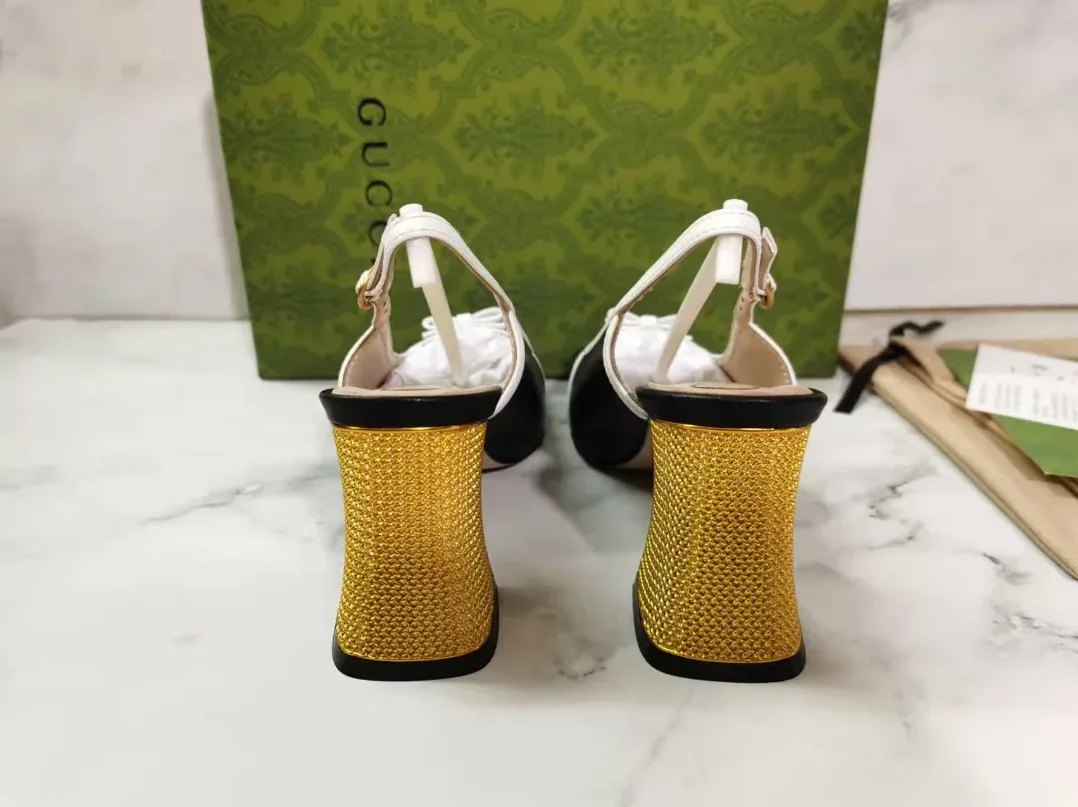 Gucci Two for Women in Tone Bow Pumps Black