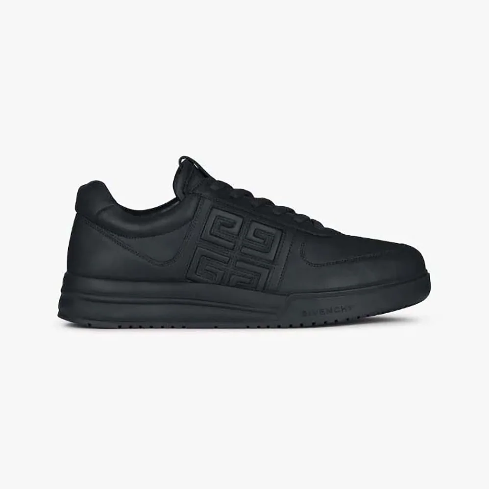 Givenchy G4 Sneakers in Leather for Men in Black Givenchy G4 Sneakers in Leather for Men in Black