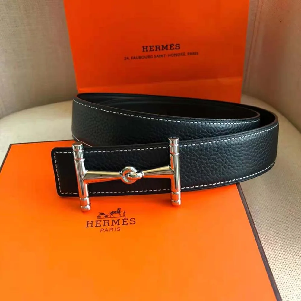 Hermes H Hippique Belt Buckle & Reversible Leather Strap 32 mm for Women in Black