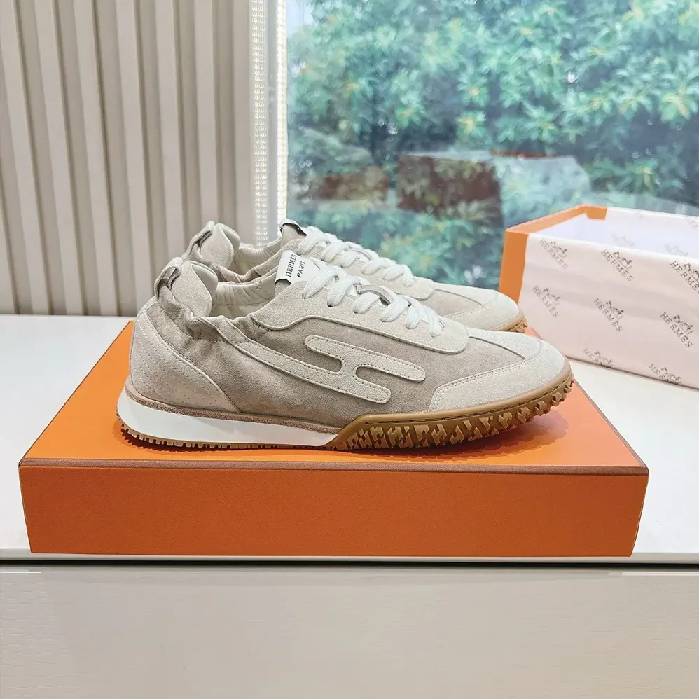 Hermes Jet Sneaker in Technical Canvas and Suede Goatskin for Unisex in Beige Hermes Jet Sneaker in Technical Canvas and Suede Goatskin for Unisex in Beige