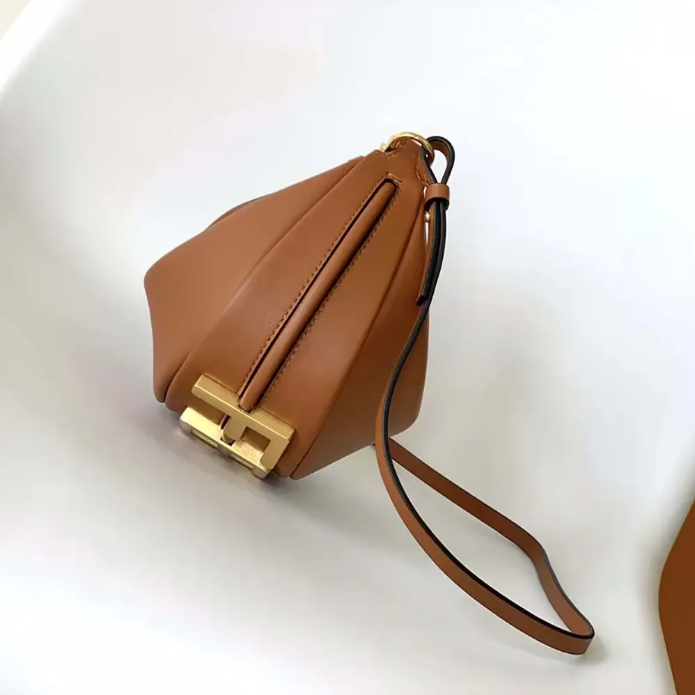 Fendi Fendigraphy Mini Brown Leather Mini for Women in bag Fendi Fendigraphy Mini Brown Leather Mini for Women in bag