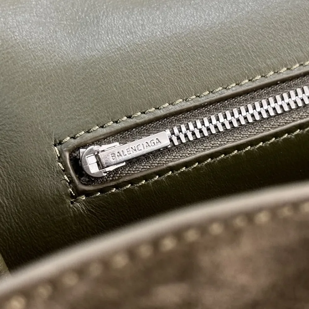 Balenciaga Rodeo Handbag Medium In Khaki Waxed Suede Calfskin And Smooth Calfskin for Women Balenciaga Rodeo Handbag Medium In Khaki Waxed Suede Calfskin And Smooth Calfskin for Women