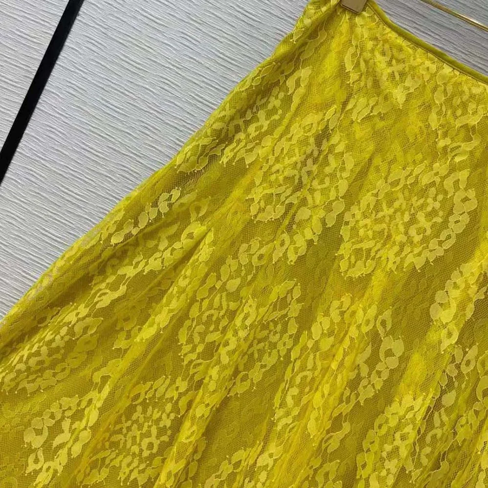 Fendi Yellow Lace Skirt with The ABC of Femininity for Women