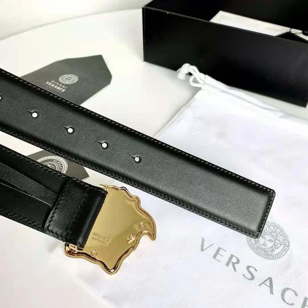 Versace La Medusa Leather Belt for Unisex in Black